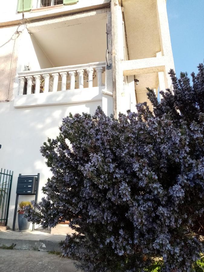 Dolci Risvegli Appartamento Vista Mare Вентимилья Экстерьер фото